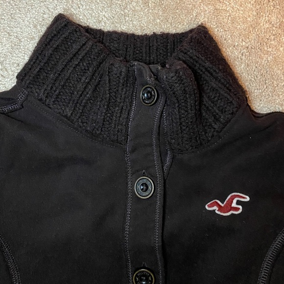 Hollister button up sweatshirt - Picture 3 of 4